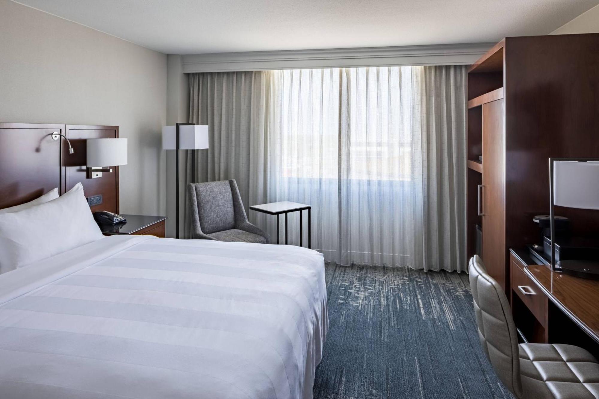 Hotel Richmond Marriott Exterior foto