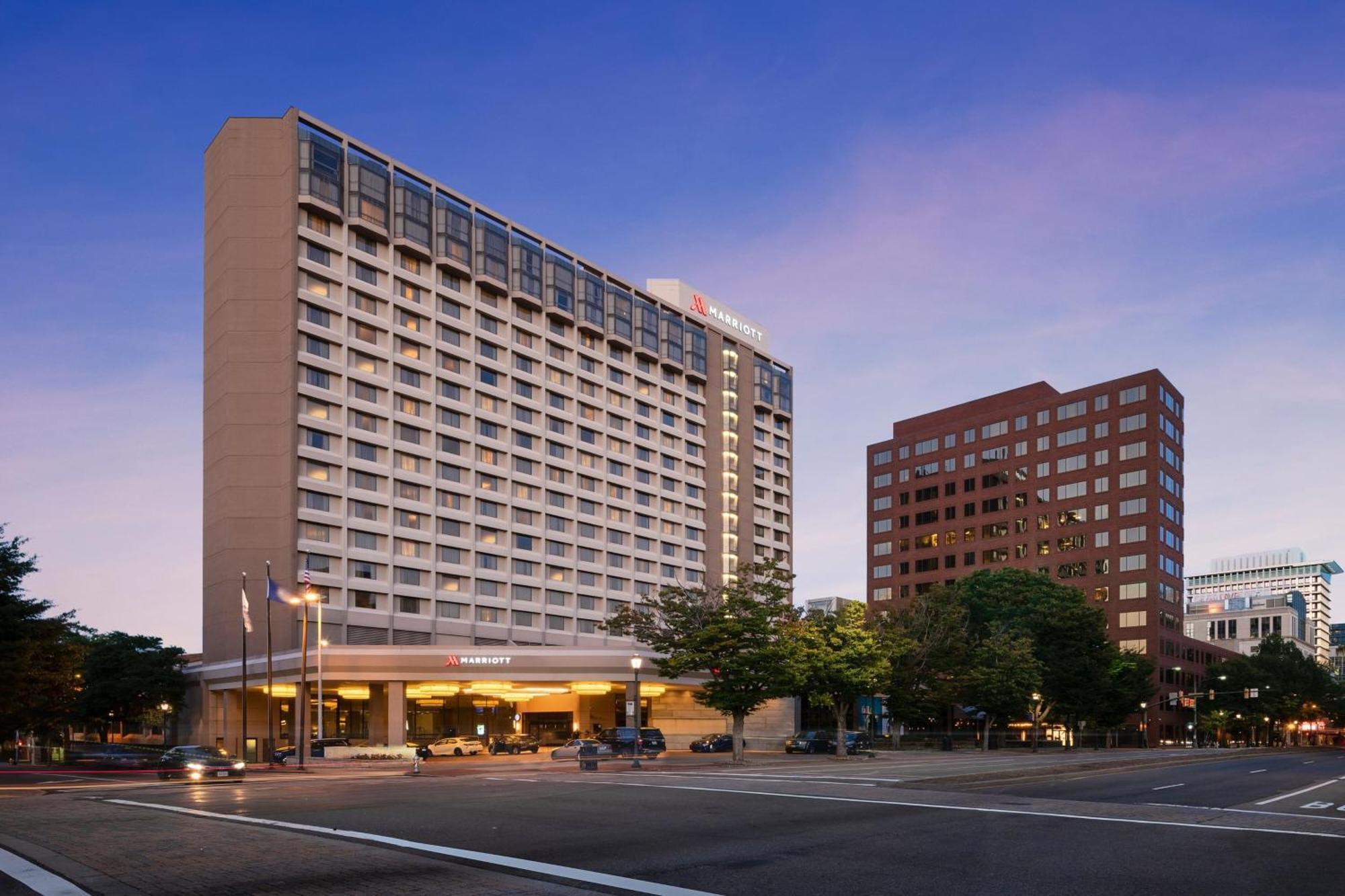 Hotel Richmond Marriott Exterior foto